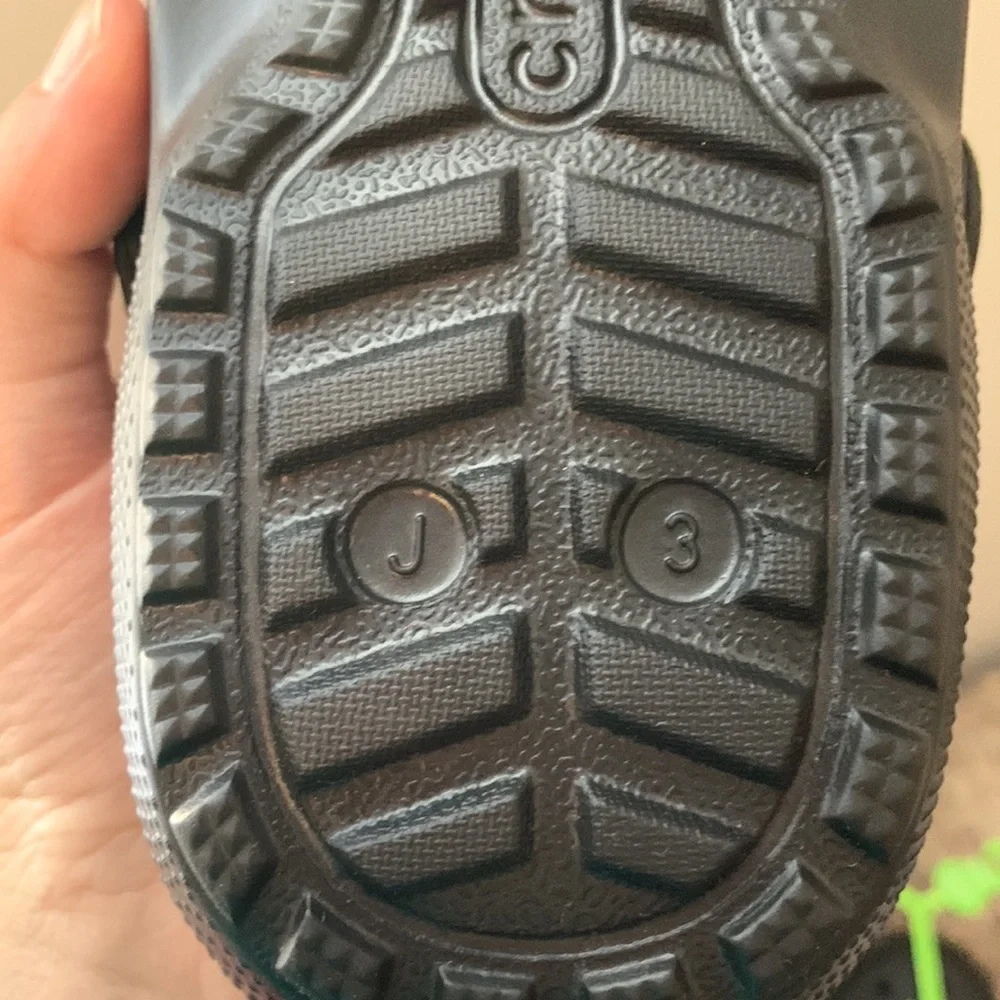 Black Fur-Lined Crocs